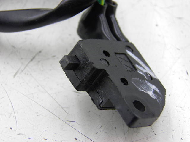 photo de BREMSLICHTSCHALTER RECHTS SYM SYMPLY 4T 50 (2012 - 2015) - Technische Nahaufnahme