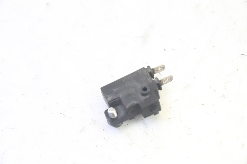 photo de BREMSLICHTSCHALTER RECHTS YAMAHA TDM ABS 900 (2002 - 2014) - Alternative Perspektive