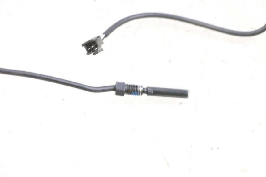 photo de BREMSLICHTSCHALTER RECHTS DUALTRON VICTOR LIMITED 1 - Alternative Perspektive