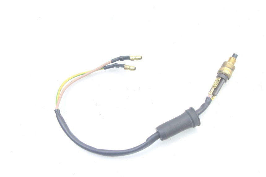 photo de BREMSLICHTSCHALTER RECHTS YAMAHA WHY 50 (1998 - 2000) - Technische Nahaufnahme