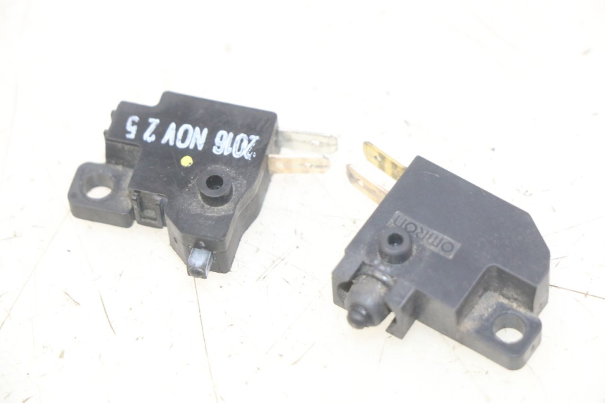 photo de BREMSLICHTSCHALTER YAMAHA D'ELIGHT DELIGHT 125 (2017 - 2020) - Hauptansicht