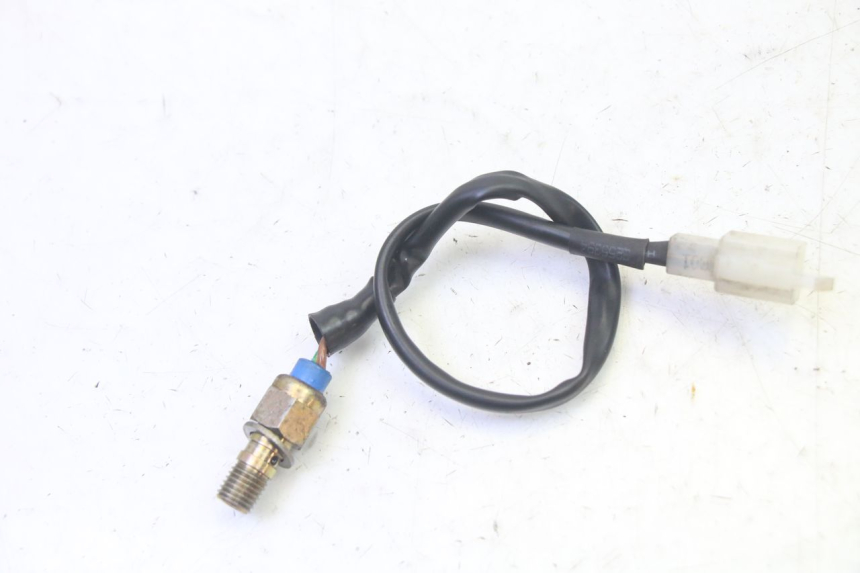 photo de BREMSLICHTSCHALTER LINKS ADIVA AD3 300 (2014 - 2020) - Detailansicht des Bauteils