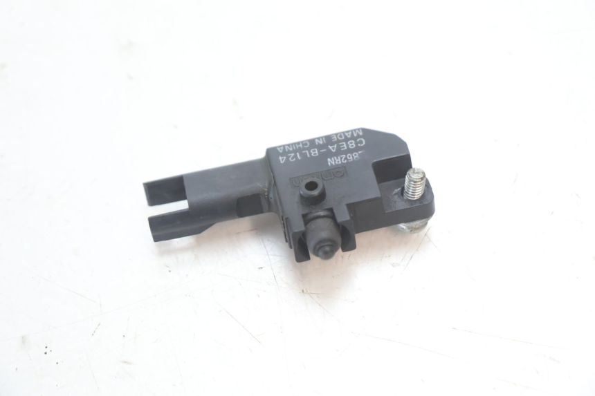 photo de BREMSLICHTSCHALTER LINKS BMW C SPORT 650 (2015 - 2021) - Technische Nahaufnahme