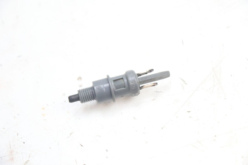 photo de BREMSLICHTSCHALTER LINKS PEUGEOT KISBEE 4T 50 (2018 - 2022) - Hauptansicht