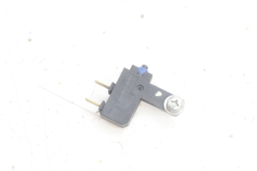 photo de BREMSLICHTSCHALTER LINKS YAMAHA N-MAX NMAX 125 (2021 - 2024) - Hauptansicht