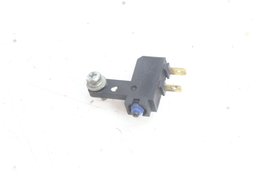photo de BREMSLICHTSCHALTER LINKS YAMAHA N-MAX NMAX 125 (2021 - 2024) - Detailansicht des Bauteils