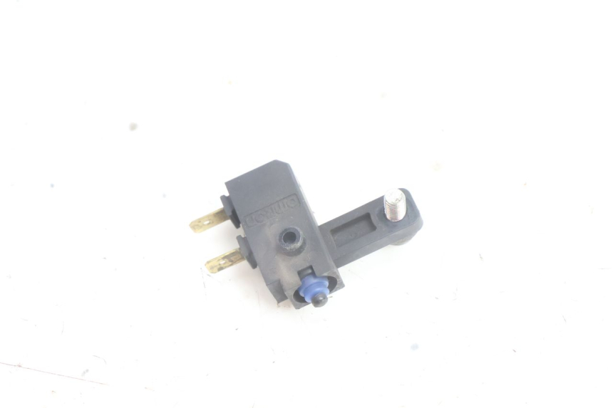 photo de BREMSLICHTSCHALTER LINKS YAMAHA N-MAX NMAX 125 (2021 - 2024) - Alternative Perspektive