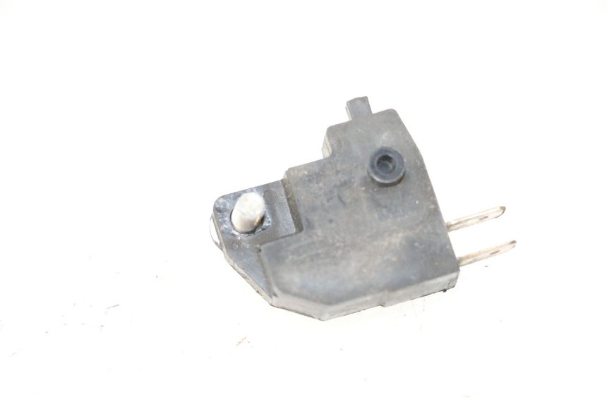 photo de BREMSLICHTSCHALTER LINKS PEUGEOT SATELIS 125 (2013 - 2018) - Detailansicht des Bauteils