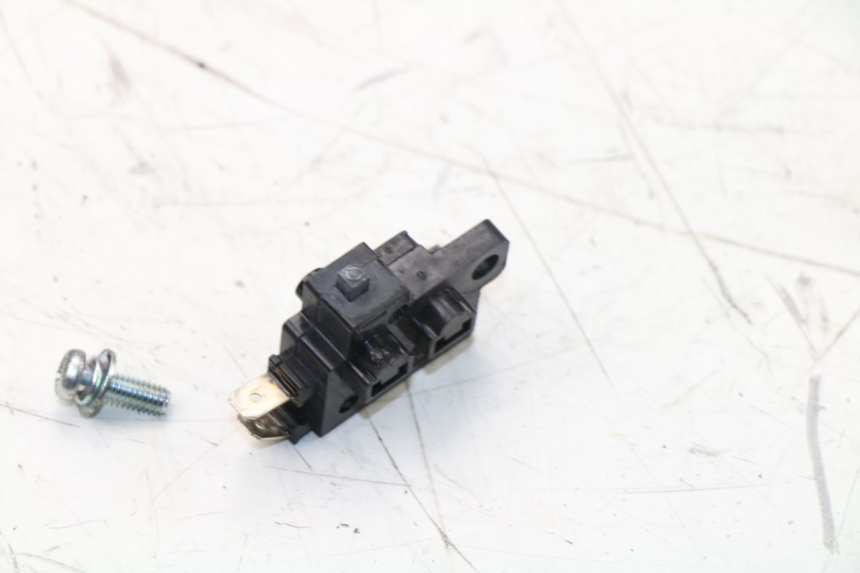 photo de BREMSLICHTSCHALTER LINKS SYM GTS EFI 125 (2012 - 2016) - Zoom auf Gebrauchszustand