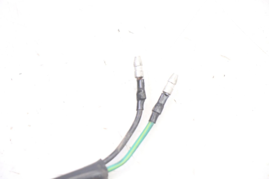 photo de BREMSLICHTSCHALTER LINKS PEUGEOT TWEET 4T 50 (2014 - 2019) - Zoom auf Gebrauchszustand