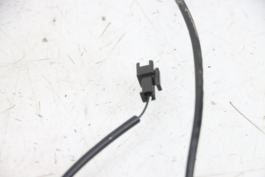 photo de BREMSLICHTSCHALTER LINKS DUALTRON VICTOR LIMITED 1 - Technische Nahaufnahme