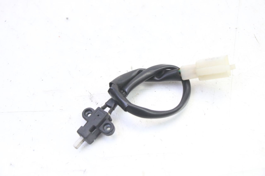 photo de BREMSLICHTSCHALTER LINKS MBK WAAP 125 (2008 - 2013) - Zoom auf Gebrauchszustand