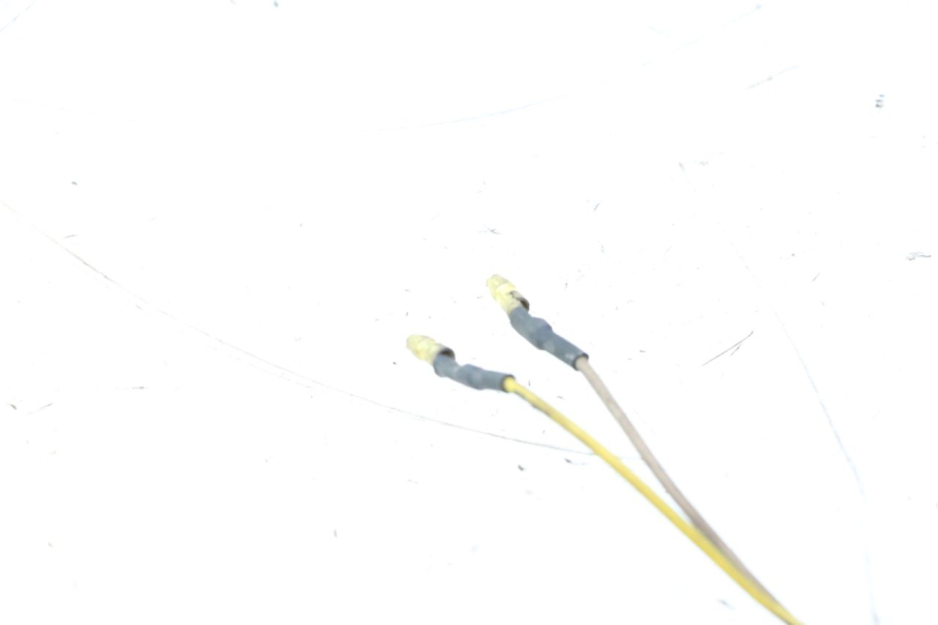 photo de BREMSLICHTSCHALTER LINKS YAMAHA YP MAJESTY 125 (1998 - 2001) - Alternative Perspektive
