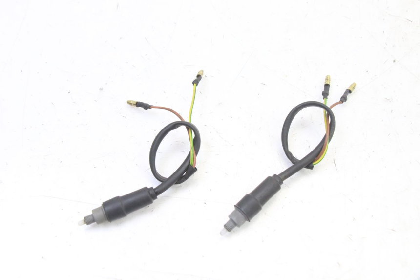 photo de BREMSLICHTSCHALTER YAMAHA JOG R 50 (2004 - 2014) - Hauptansicht