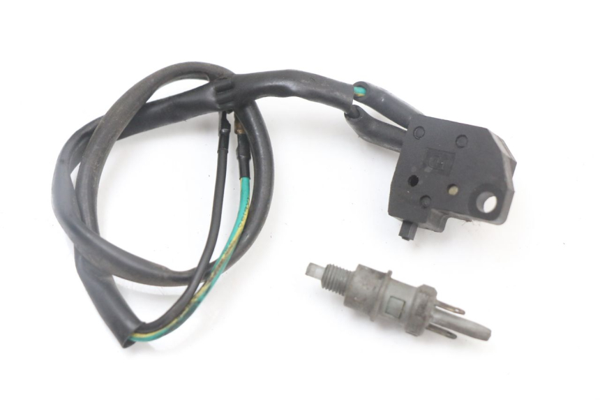 photo de BREMSLICHTSCHALTER PEUGEOT KISBEE 4T 50 (2018 - 2022) - Zoom auf Gebrauchszustand