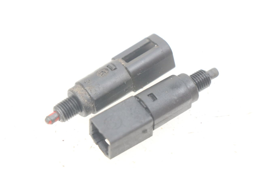 photo de BREMSLICHTSCHALTER PIAGGIO LIBERTY 4T 50 (2004 - 2008) - Hauptansicht