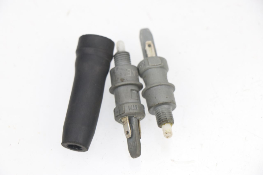 photo de STOP-LICHTSCHALTER PEUGEOT LUDIX 50 (2005 - 2007) - Hauptansicht