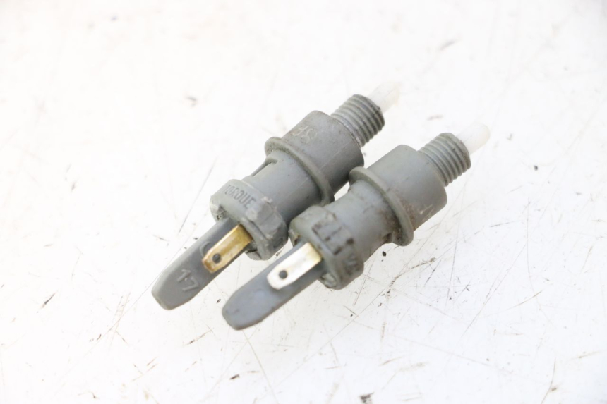 photo de BREMSLICHTSCHALTER PEUGEOT LUDIX ONE 50 (2004 - 2013) - Hauptansicht