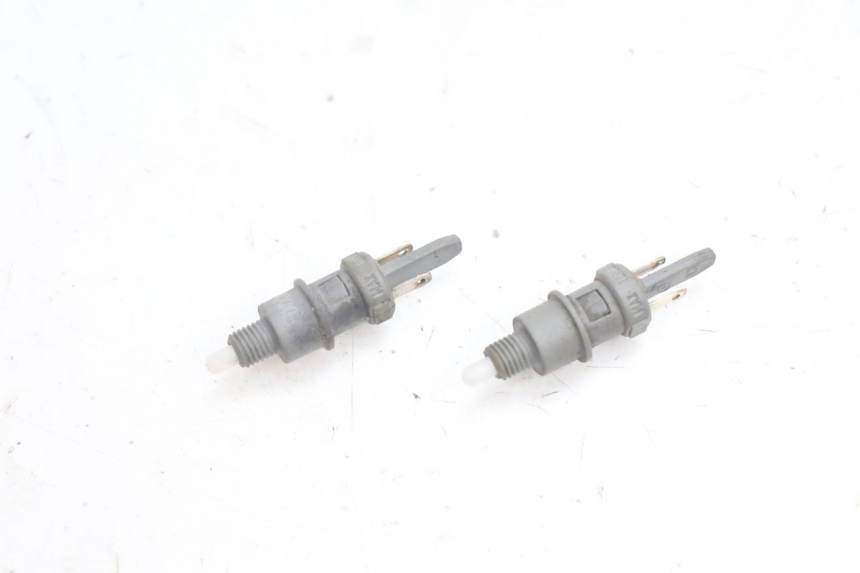 photo de BREMSLICHTSCHALTER PEUGEOT LUDIX ONE 50 (2004 - 2013) - Hauptansicht