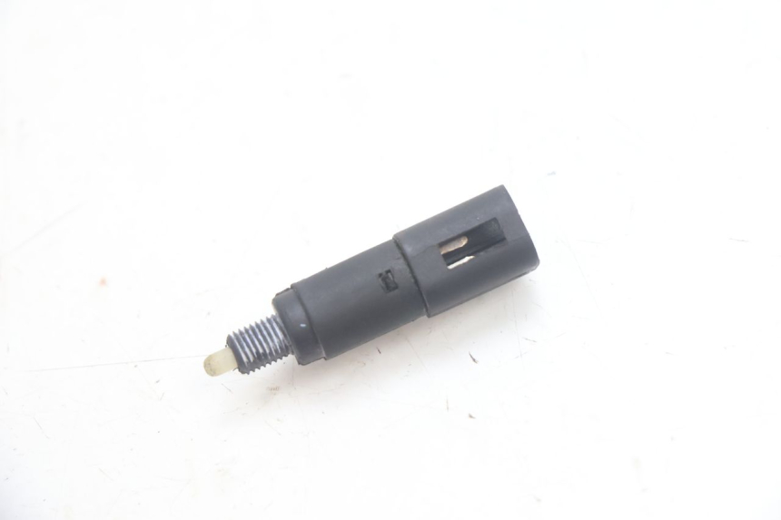 photo de BREMSLICHTSCHALTER PIAGGIO MP3 HPE 530 (2022 - 2026) - Hauptansicht