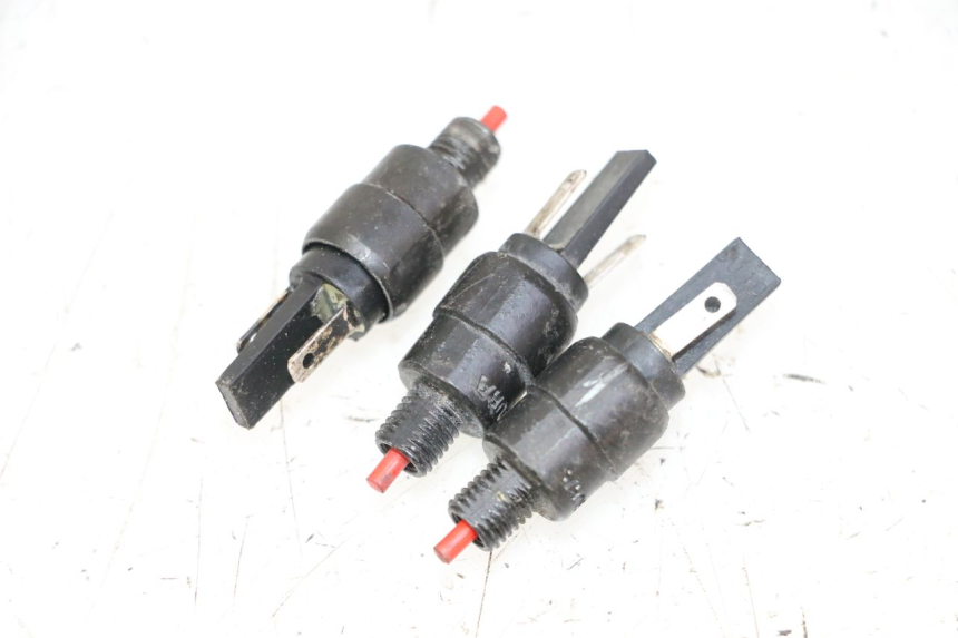 photo de BREMSLICHTSCHALTER PIAGGIO MP3 500 (2011 - 2015) - Hauptansicht