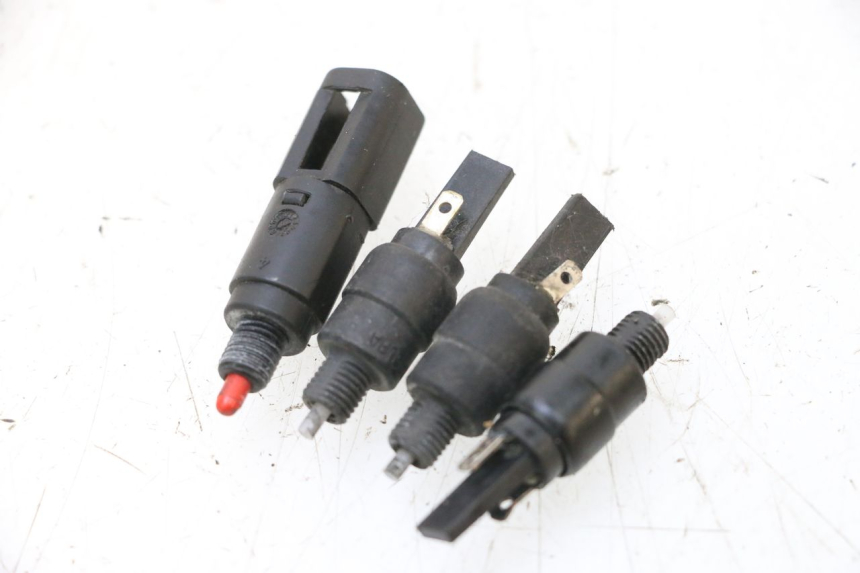 photo de BREMSLICHTSCHALTER PIAGGIO MP3 RL 250 (2006 - 2010) - Hauptansicht