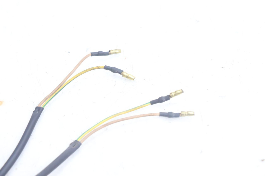 photo de BREMSLICHTSCHALTER YAMAHA NEO'S NEOS 2T 50 (1998 - 2007) - Zoom auf Gebrauchszustand