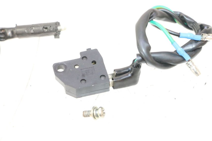photo de BREMSLICHTSCHALTER TNT MOTOR ROMA 12' 2T 50 (2007 - 2018) - Alternative Perspektive