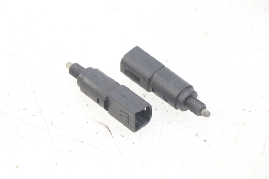 photo de BREMSLICHTSCHALTER GILERA RUNNER SP 50 (2009 - 2017) - Hauptansicht