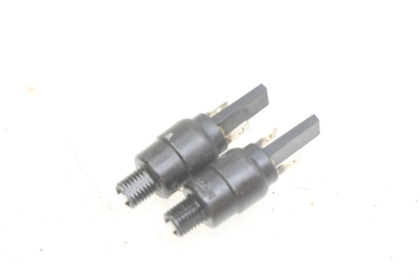 photo de STOP-LICHTSCHALTER APRILIA SCARABEO LIGHT 125 (2007 - 2011) - Hauptansicht