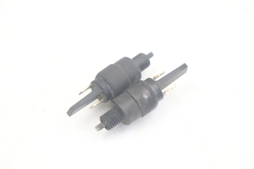 photo de BREMSLICHTSCHALTER APRILIA SCARABEO 100 (2003 - 2012) - Hauptansicht