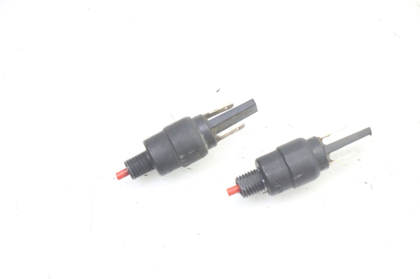 photo de BREMSLICHTSCHALTER APRILIA SR 2T 50 (2018 - 2022) - Hauptansicht