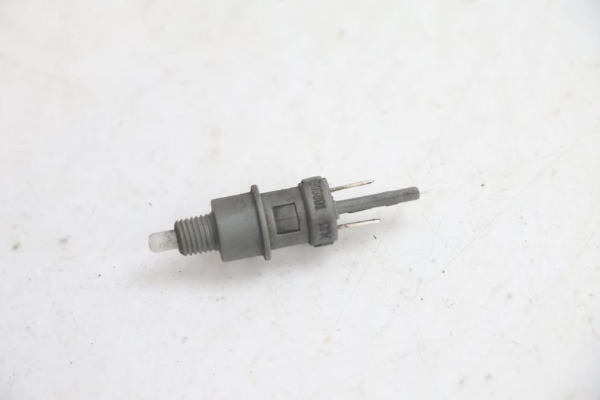 photo de BREMSLICHTSCHALTER PEUGEOT TREKKER 50 (1995 - 2004) - Hauptansicht