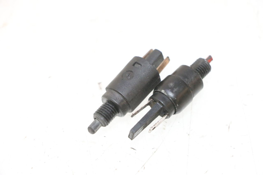 photo de BREMSLICHTSCHALTER PIAGGIO VESPA LX 2T 50 (2005 - 2013) - Hauptansicht