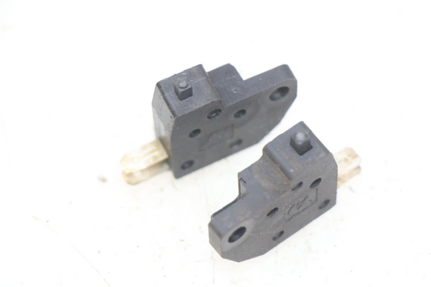 photo de STOP-LICHTSCHALTER KYMCO X-TOWN XTOWN 125 (2016 - 2021) - Detailansicht des Bauteils