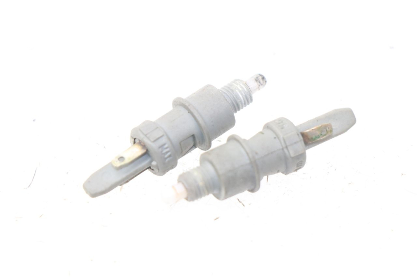 photo de BREMSLICHTSCHALTER PIAGGIO X9 125 (2000 - 2003) - Hauptansicht