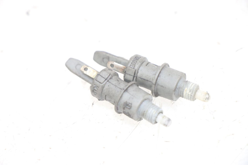 photo de BREMSLICHTSCHALTER PIAGGIO X9 125 (2000 - 2003) - Hauptansicht