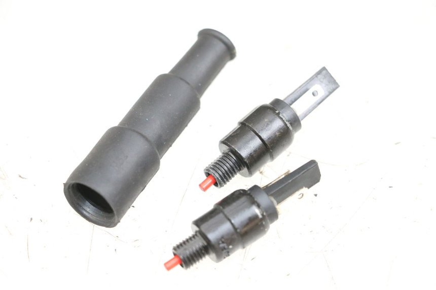 photo de BREMSLICHTSCHALTER PIAGGIO XEVO - X EVO 125 (2007 - 2017) - Hauptansicht