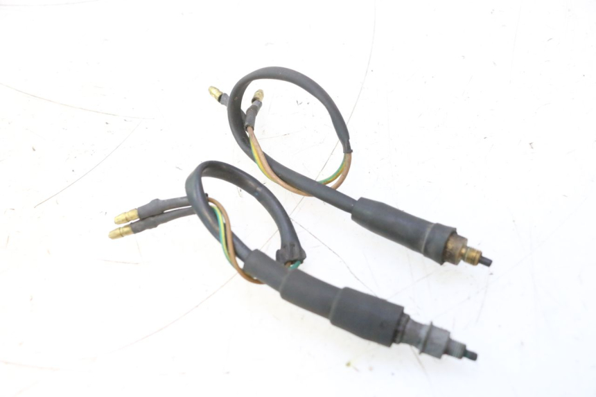 photo de BREMSLICHTSCHALTER YAMAHA YP MAJESTY 125 (2007 - 2010) - Hauptansicht