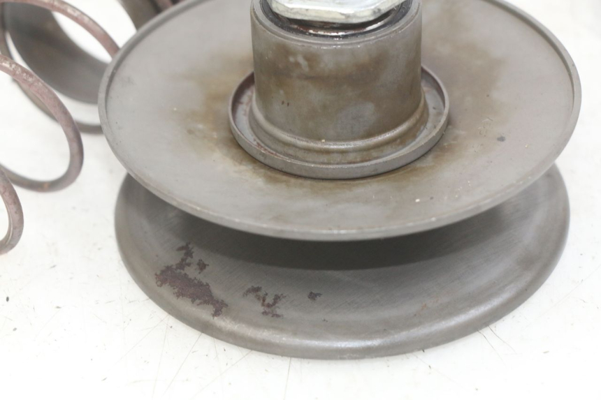 photo de DREHMOMENTWANDLER HONDA SCV LEAD 100 (2003 - 2007) - Technische Nahaufnahme