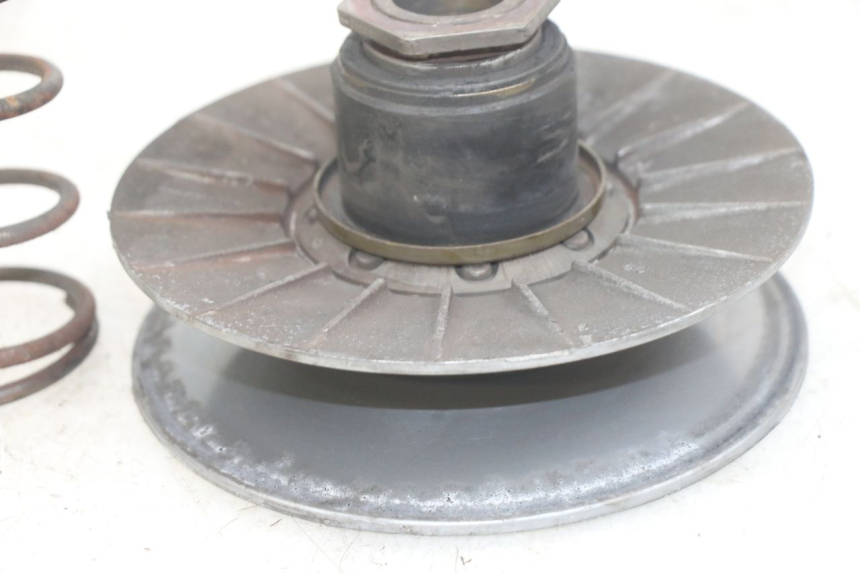 photo de DREHMOMENTWANDLER YAMAHA X-MAX XMAX 250 (2006 - 2009) - Technische Nahaufnahme