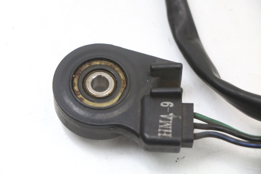 photo de SEITENSTÄNDERSCHALTER SYM JOYRIDE EVO 125 (2009 - 2016) - Zoom auf Gebrauchszustand