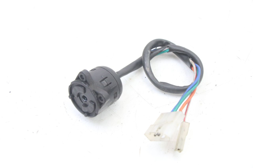 photo de SCHALTER DERBI SENDA SM DRD X-TREME 50 (2011 - 2017) - Details der Befestigungspunkte