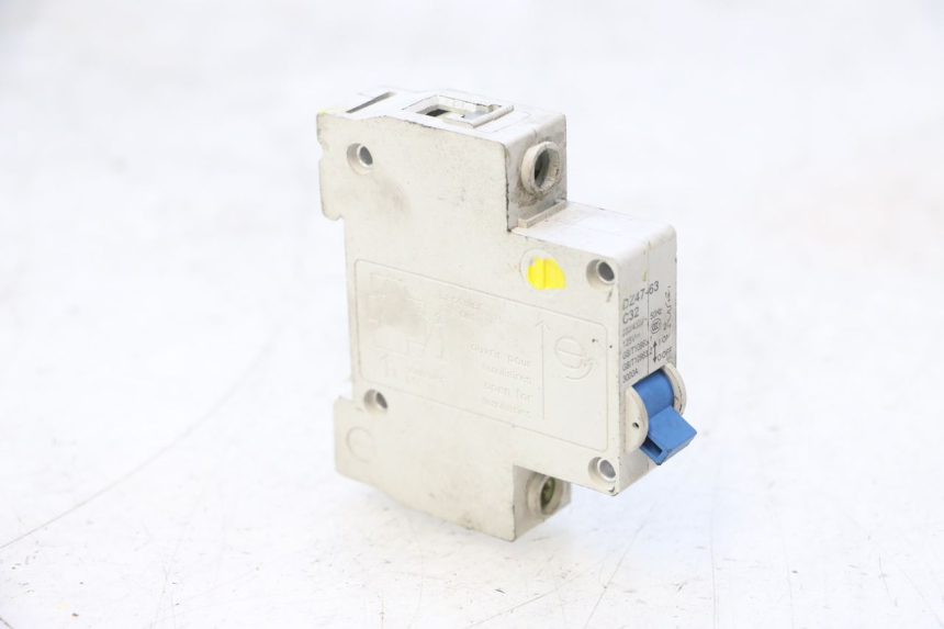 photo de SCHALTER WAYSCRAL E-START 1 (2018 - 2022) - Hauptansicht