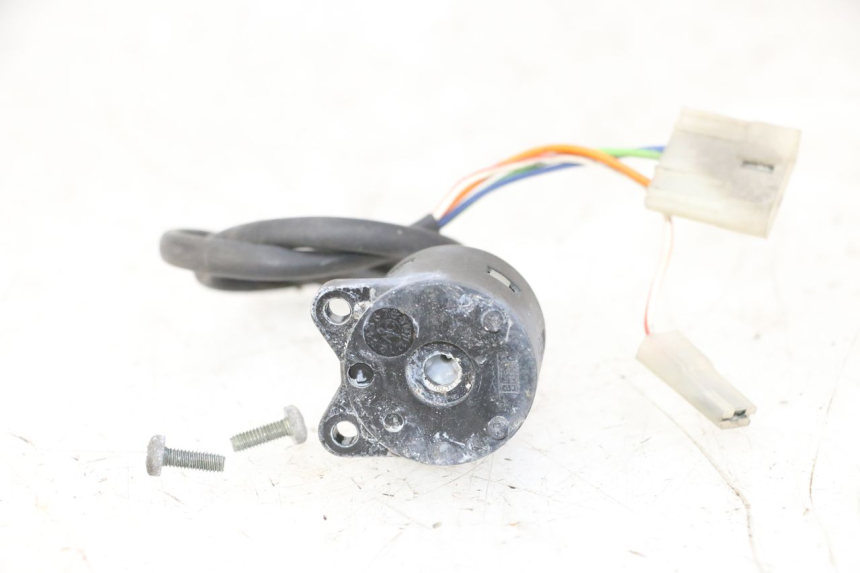 photo de SCHALTER APRILIA ETX 125 (1998 - 2002) - Technische Nahaufnahme