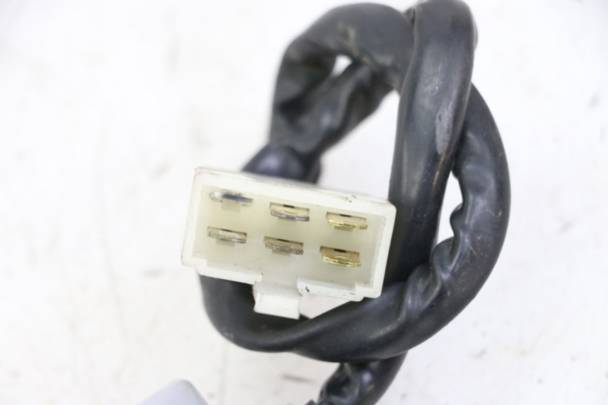 photo de SCHALTER KAWASAKI ZR7 ZR-7 S 750 (1999 - 2004) - Zoom auf Gebrauchszustand