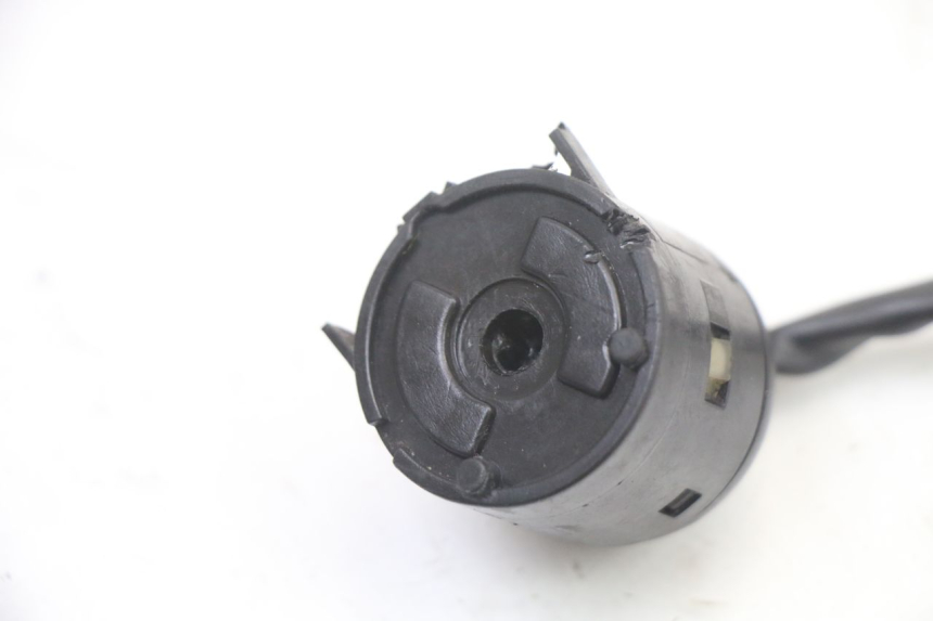 photo de SCHALTER MBK OVETTO ONE 2T 50 (2013 - 2017) - Zoom auf Gebrauchszustand