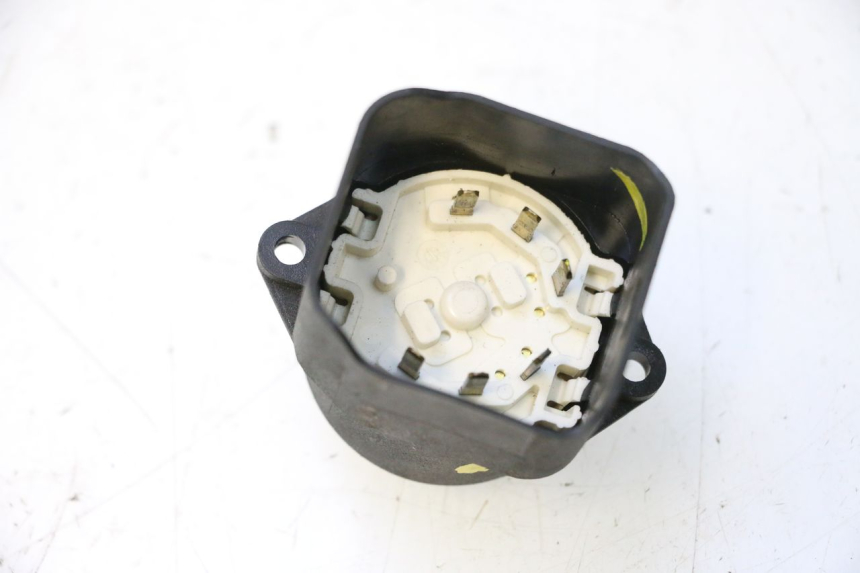 photo de SCHALTER PIAGGIO MP3 500 (2011 - 2015) - Zoom auf Gebrauchszustand