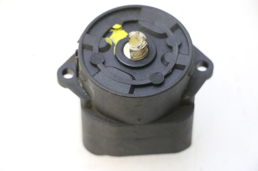 photo de SCHALTER PIAGGIO MP3 500 (2011 - 2015) - Technische Nahaufnahme