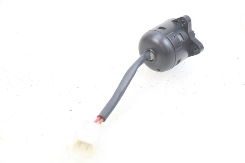 photo de SCHALTER MBK OVETTO 2T 50 (2007 - 2017) - Zoom auf Gebrauchszustand